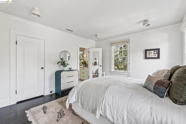 20 Oak Ridge Rd, Berkeley, CA 94705