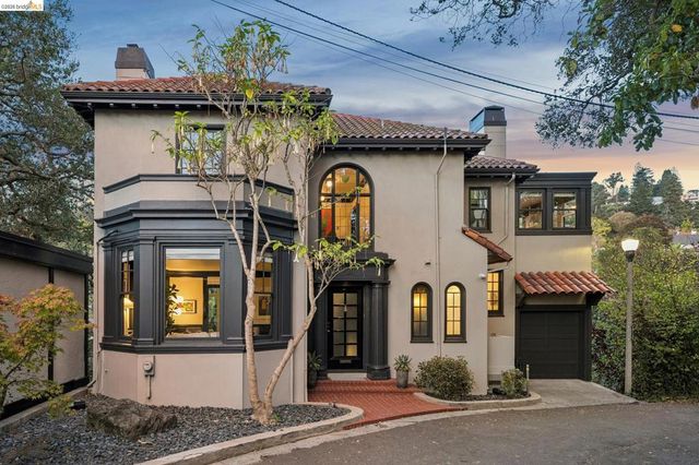 20 Oak Ridge Rd, Berkeley, CA 94705