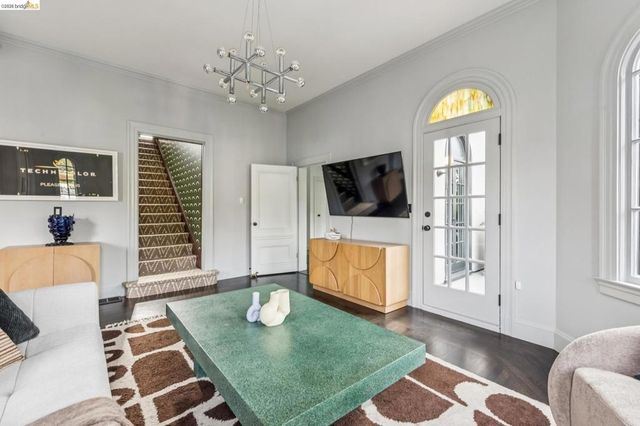 20 Oak Ridge Rd, Berkeley, CA 94705