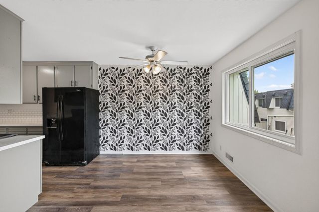 3750 Conroy Trail E, Inver Grove Heights, MN 55076