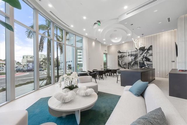 301 QUAY COMMONS 1704, Sarasota, FL 34236