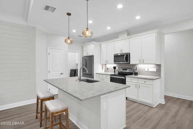 132 Gypsy Palace Lane, Daytona Beach, FL 32124