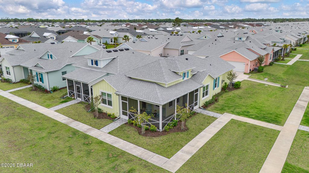 132 Gypsy Palace Lane, Daytona Beach, FL 32124