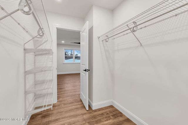 54 Morris Boulevard, Bayville, NJ 08721