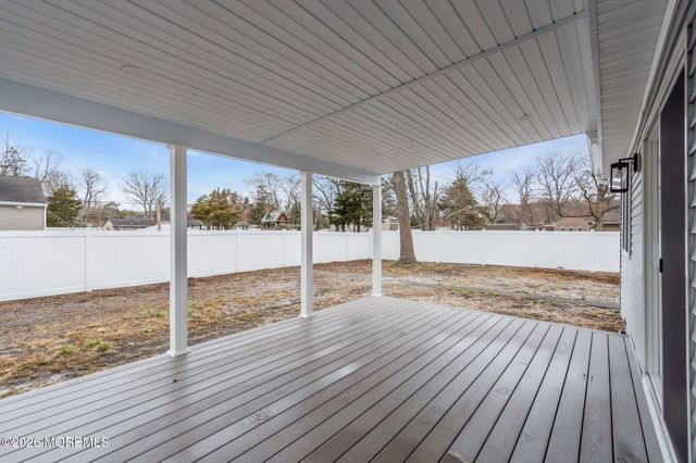 54 Morris Boulevard, Bayville, NJ 08721