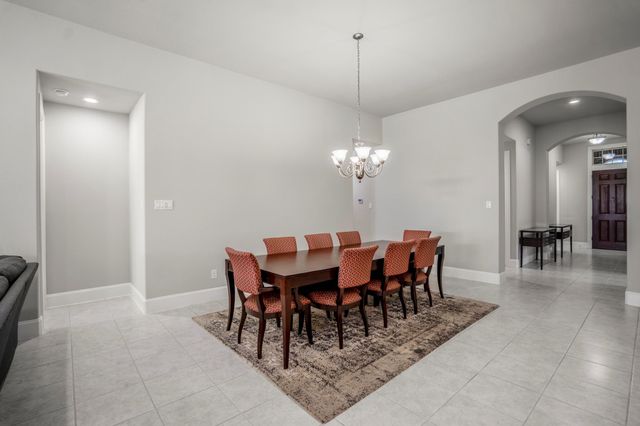 110 Hunter Hollow Drive, Montgomery, TX 77316