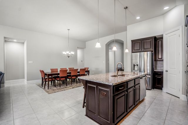 110 Hunter Hollow Drive, Montgomery, TX 77316