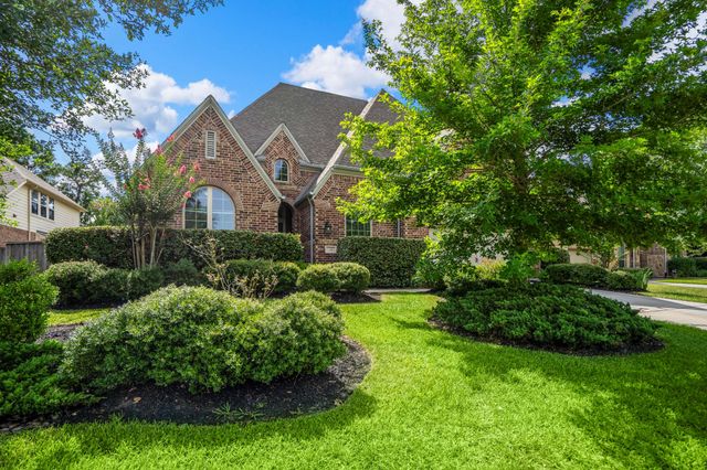 110 Hunter Hollow Drive, Montgomery, TX 77316