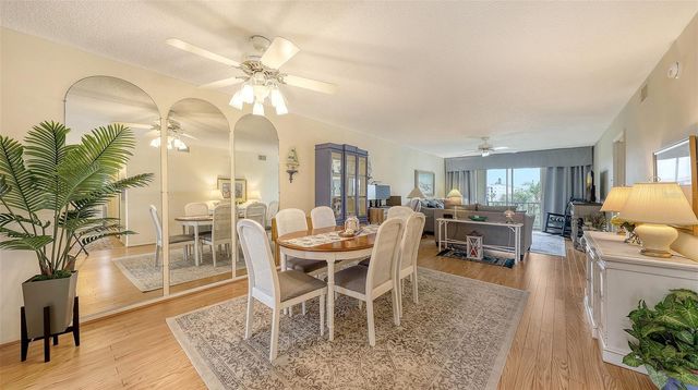 3647 LAKE BAYSHORE DRIVE J416, Bradenton, FL 34205