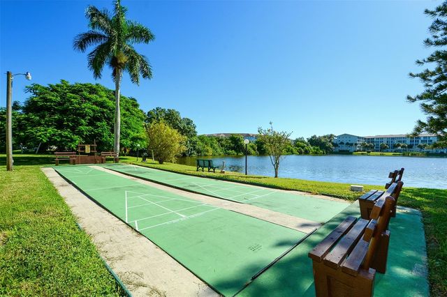 3647 LAKE BAYSHORE DRIVE J416, Bradenton, FL 34205