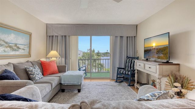 3647 LAKE BAYSHORE DRIVE J416, Bradenton, FL 34205