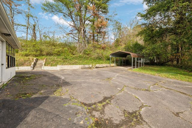 404C Van Hook Dr, Ashland City, TN 37015