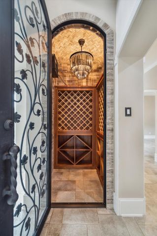 15 Forest Green Trail, Kingwood, TX 77339