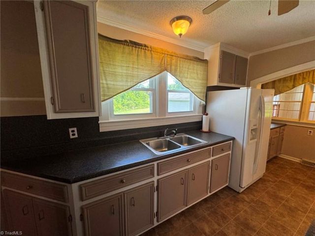 1230 Zephyr Mountain Park Road, State Road, NC 28676
