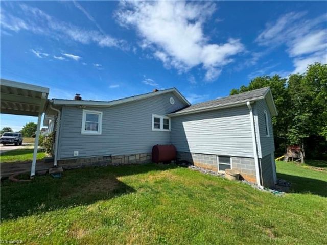 1230 Zephyr Mountain Park Road, State Road, NC 28676