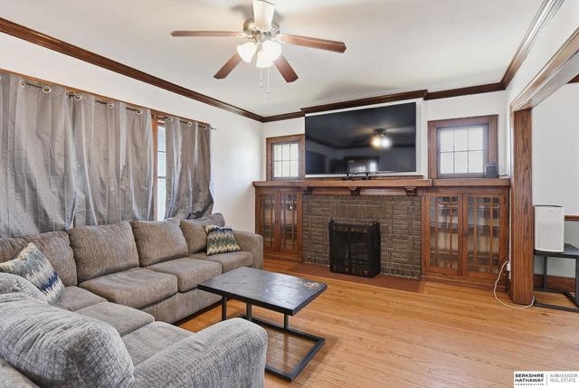 2753 N 47th Avenue, Omaha, NE 68104