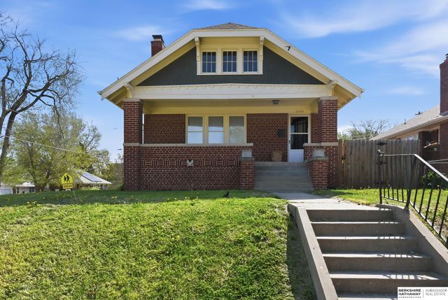 2753 N 47th Avenue, Omaha, NE 68104