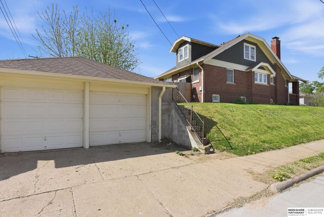 2753 N 47th Avenue, Omaha, NE 68104