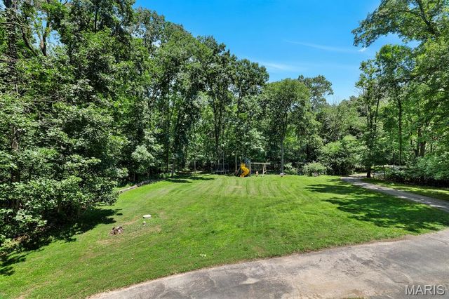 1827 Shiloh Woods Road, Wildwood, MO 63005
