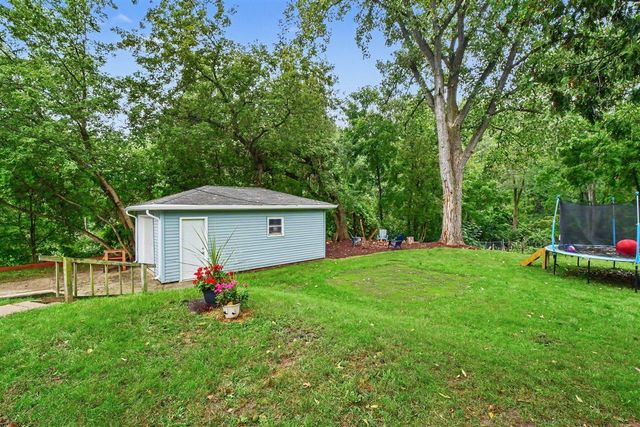 4833 Wakefield Avenue, Comstock Park, MI 49321