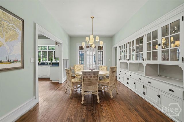 27 E 49th Street, Savannah, GA 31405