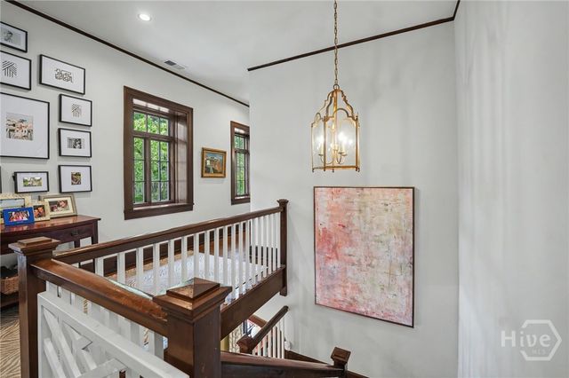 27 E 49th Street, Savannah, GA 31405