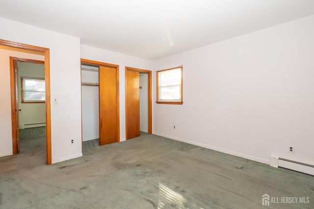 976 Maltby Avenue, South Plainfield, NJ 07080