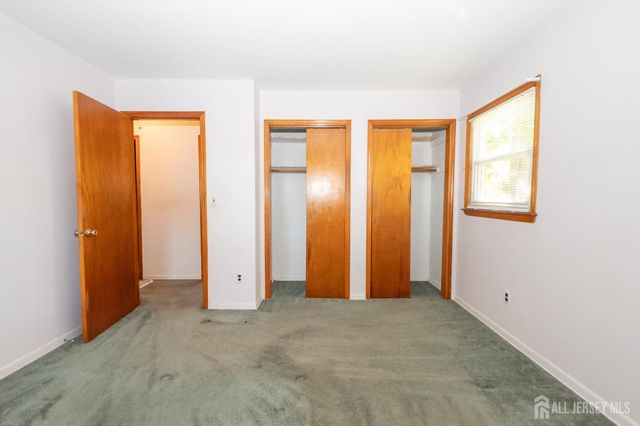 976 Maltby Avenue, South Plainfield, NJ 07080