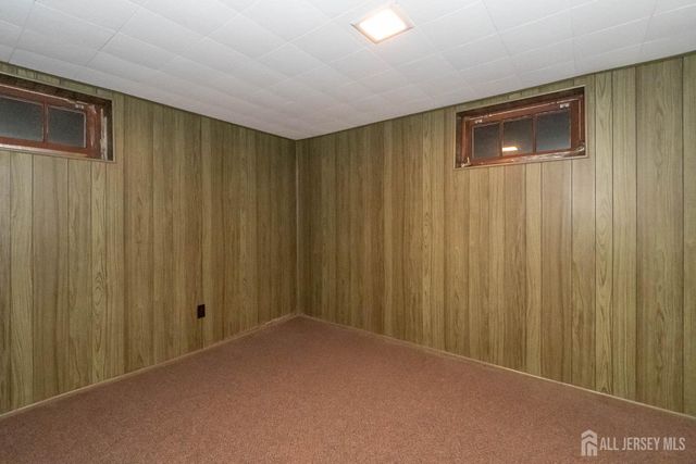 976 Maltby Avenue, South Plainfield, NJ 07080