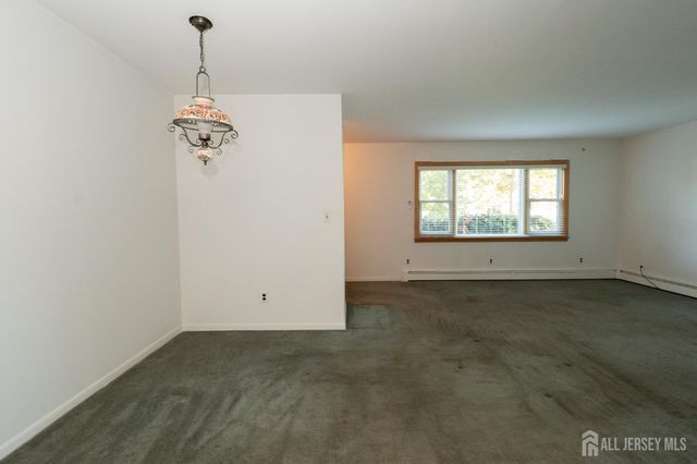 976 Maltby Avenue, South Plainfield, NJ 07080