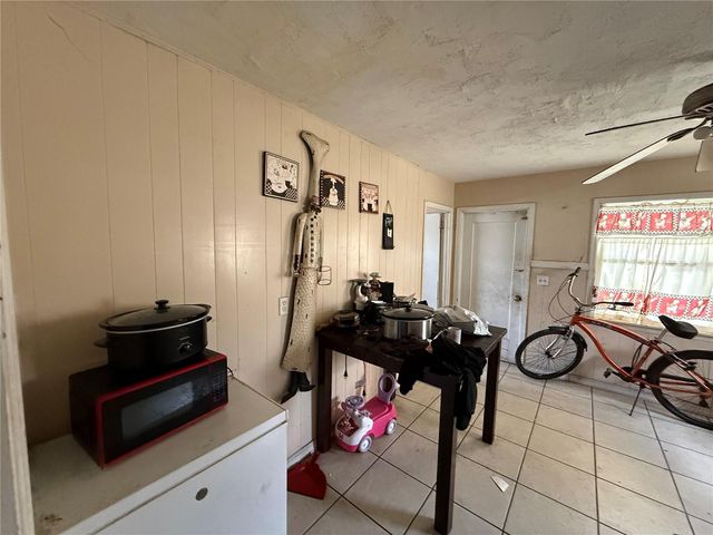 1013 N RUTH AVENUE, Lakeland, FL 33805