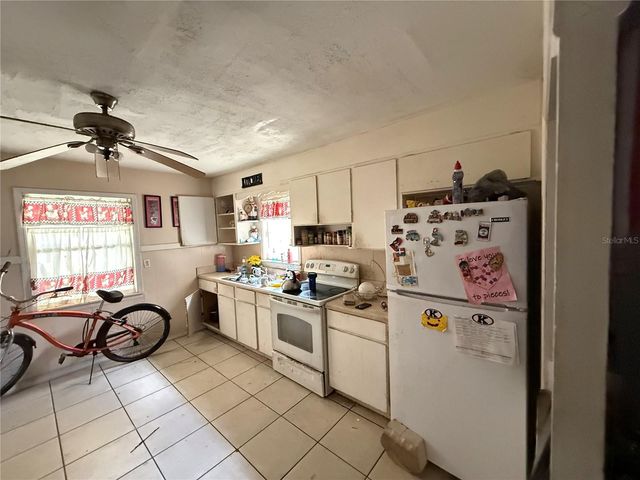 1013 N RUTH AVENUE, Lakeland, FL 33805