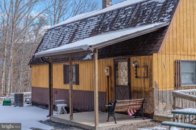 21697 VIEW DR, Three Springs, PA 17264