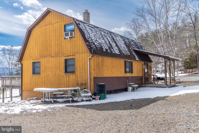 21697 VIEW DR, Three Springs, PA 17264