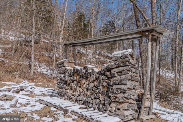 21697 VIEW DR, Three Springs, PA 17264