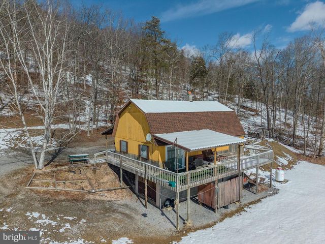 21697 VIEW DR, Three Springs, PA 17264