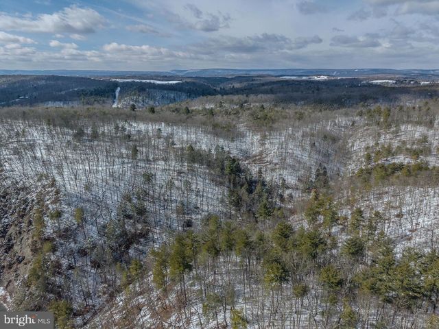 21697 VIEW DR, Three Springs, PA 17264