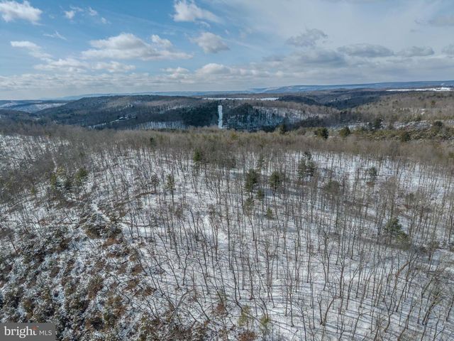 21697 VIEW DR, Three Springs, PA 17264