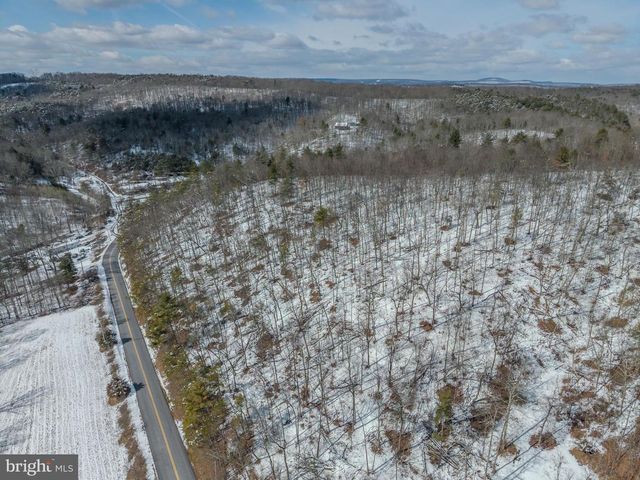 21697 VIEW DR, Three Springs, PA 17264