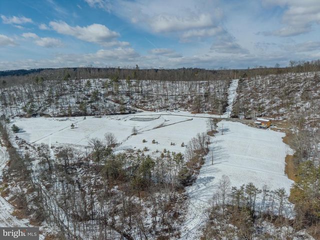 21697 VIEW DR, Three Springs, PA 17264