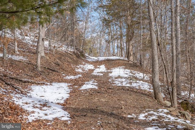 21697 VIEW DR, Three Springs, PA 17264