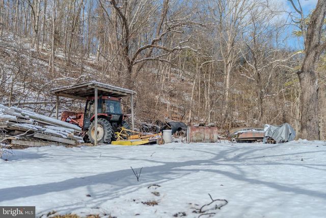 21697 VIEW DR, Three Springs, PA 17264