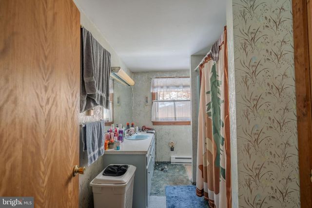 21697 VIEW DR, Three Springs, PA 17264