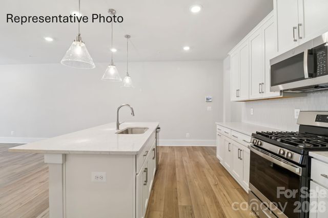 1433 Twin Leaf Road, Fort Mill, SC 29715