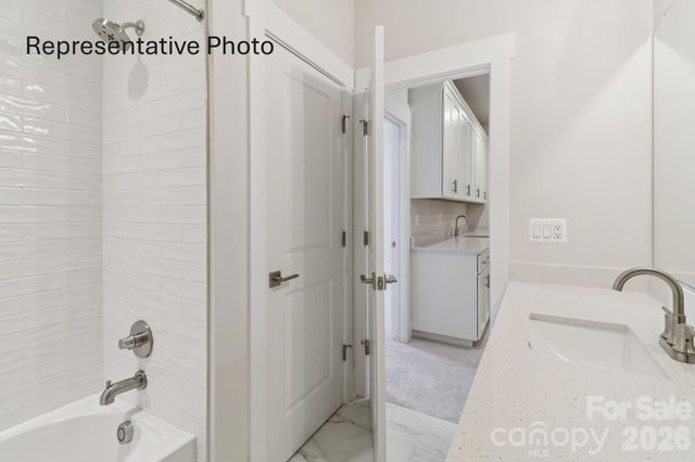 1433 Twin Leaf Road, Fort Mill, SC 29715