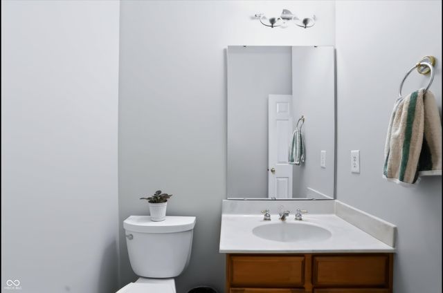 9330 E Timberline Drive, Indianapolis, IN 46256