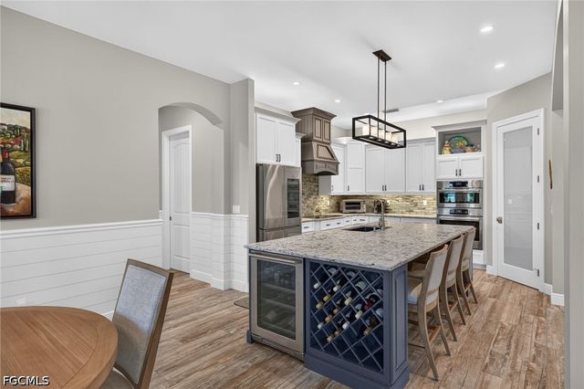 9066 Mockingbird DR, Sanibel, FL 33957