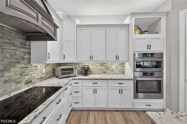 9066 Mockingbird DR, Sanibel, FL 33957