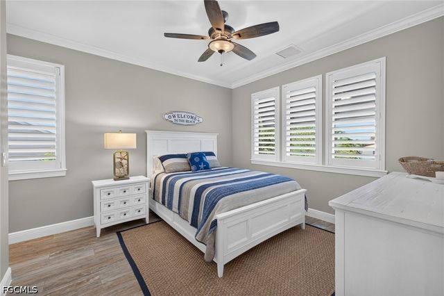 9066 Mockingbird DR, Sanibel, FL 33957