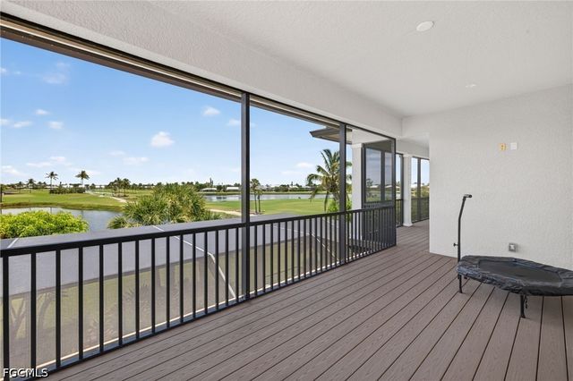 9066 Mockingbird DR, Sanibel, FL 33957